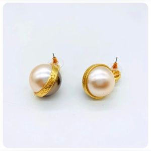 50% Sale today. OSCAR DE LA RENTA Taupe/Brown Enamel & Pearl Prong BALL Earrings